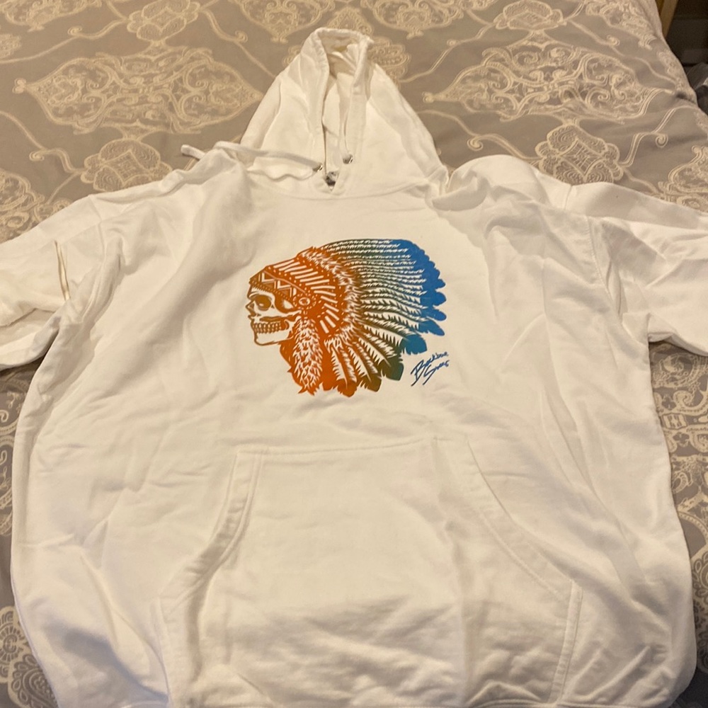 XL Skull Print white hoodie